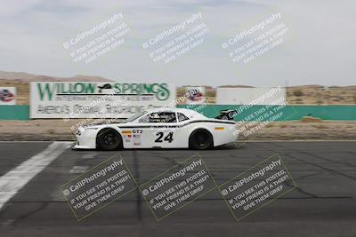 media/Jun-01-2025-CalClub SCCA (Sun) [[eae223c5dd]]/Group 6/Race (Front Straight)/